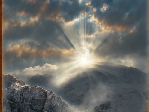 Hoffnung in der Dunkelheit: Die zeitlose Botschaft